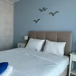 Apartman 4summer Blue Maris White Blue Sauna & Fitness & Parking 100 Metrow Do Pieknej Szerokiej Piaszczystej Plazy, 100 Meter Zu Einem Schoenen Breiten Sandstrand Kołobrzeg