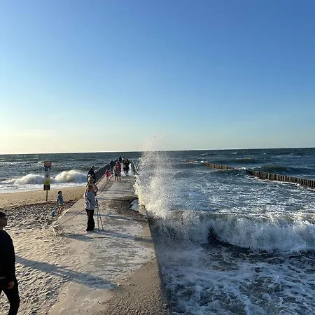 4summer White Blue Sauna&fitness&parking 100 Metrów Do Pięknej Szerokiej Piaszczystej Plaży, Wspaniały Widok Z Dużego Tarasu! 100 Meter Zu Einem Schönen Breiten Sandstrand, Herrliche Aussicht Von Einer Großen Terrasse! * Kolberg