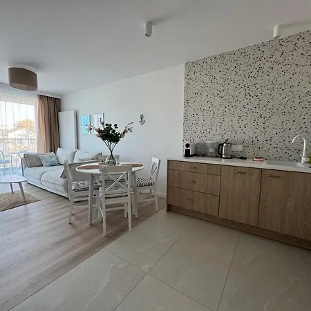 4summer White Blue Sauna&fitness&parking 100 Metrów Do Pięknej Szerokiej Piaszczystej Plaży, Wspaniały Widok Z Dużego Tarasu! 100 Meter Zu Einem Schönen Breiten Sandstrand, Herrliche Aussicht Von Einer Großen Terrasse! Apartment Kolberg