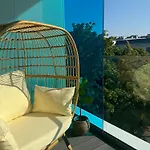 4summer Blue Maris White Blue Sauna & Fitness & Parking 100 Metrow Do Pieknej Szerokiej Piaszczystej Plazy, 100 Meter Zu Einem Schoenen Breiten Sandstrand Apartment Kolobrzeg