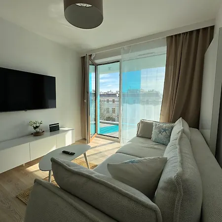 4summer Blue Maris White Blue Sauna & Fitness & Parking 100 Metrow Do Pieknej Szerokiej Piaszczystej Plazy, 100 Meter Zu Einem Schoenen Breiten Sandstrand Lejlighed