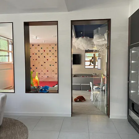 Apartment 4summer Blue Maris White Blue Sauna & Fitness & Parking 100 Metrow Do Pieknej Szerokiej Piaszczystej Plazy, 100 Meter Zu Einem Schoenen Breiten Sandstrand